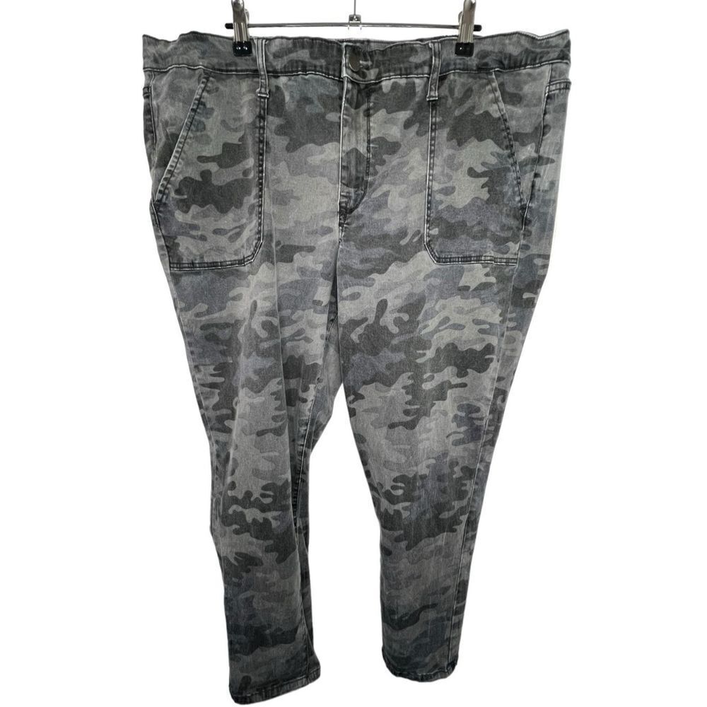 Ava & Viv Black and Grey Stretchy Camo Patterned Jeggings